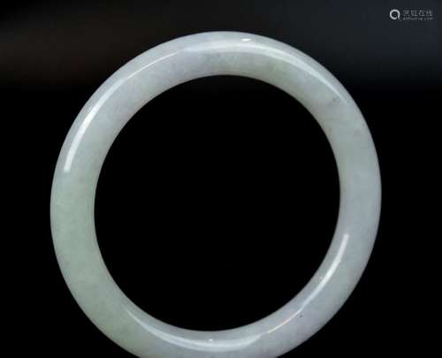 AGL Certified Natural Pale Green Jadeite Bangle