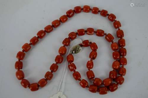 Good Antique Dark Red Coral Bead Necklace