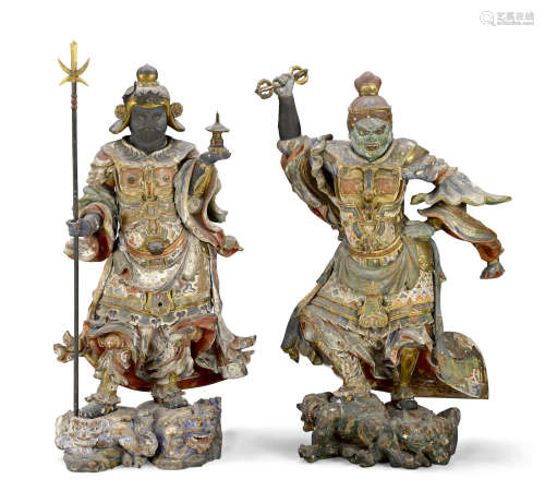 A pair of large polychrome wood guardian figures Muromachi period (1336-1573), 15th-16th century
