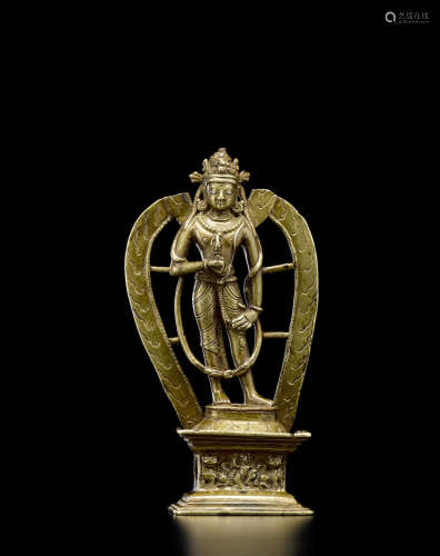 克什米尔地区 约十一世纪 铜错银金刚手菩萨像