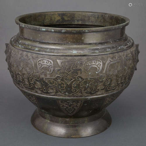 Chinese Bronze Jardiniere Early 20th century