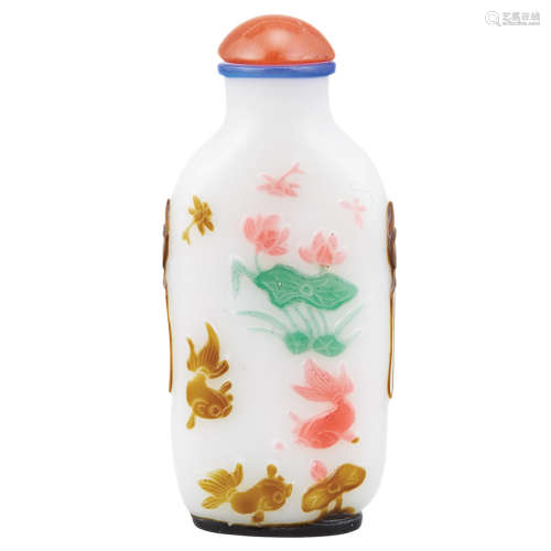 Chinese Pink, Blue, Brown and Green Overlay Glass Snuff Bottle Yangzhou school, Qing Dynasty