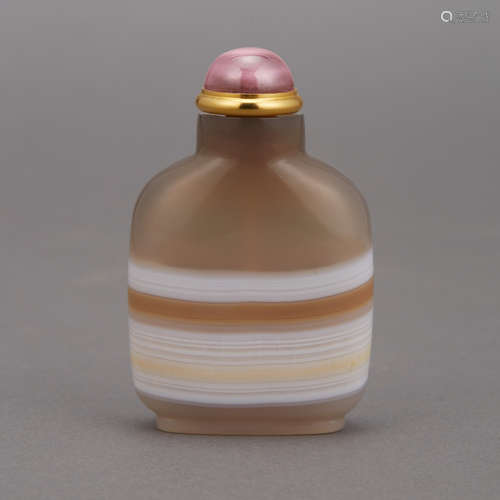 Chinese Banded Agate Snuff Bottle Qing Dynasty