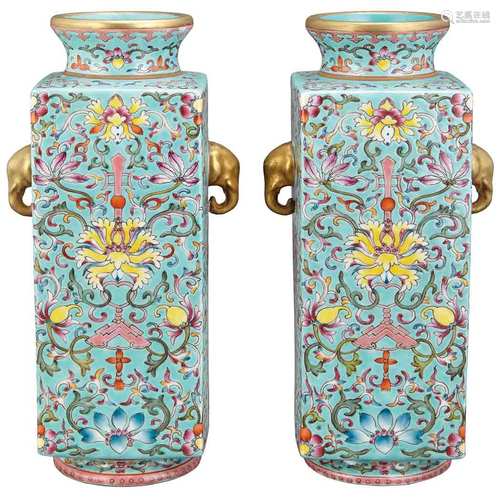 Pair of Chinese Famille Rose Glazed Porcelain Vases 19th Century