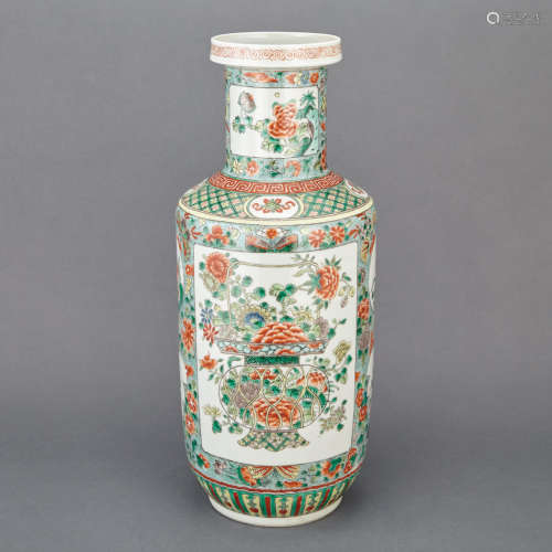 Chinese Famille Verte Glazed Porcelain Vase Qing Dynasty