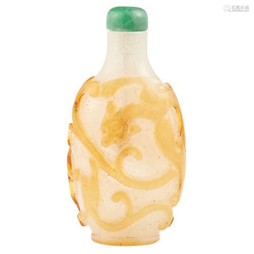 Chinese Pale Amber Overlay Glass Snuff Bottle
