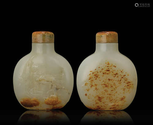 A white and russet jade snuff bottle