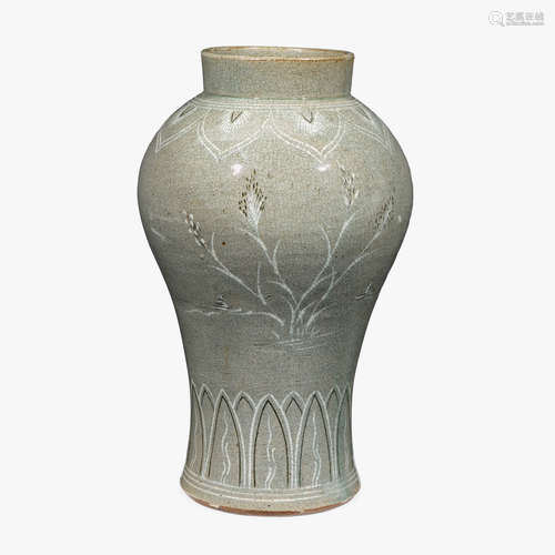 A large Korean slip-decorated celadon glazed maebyong vase, joseon dynasty