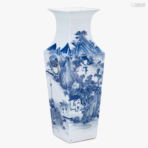 A Chinese blue and white porcelain square vase with lion mask handles, 19th century