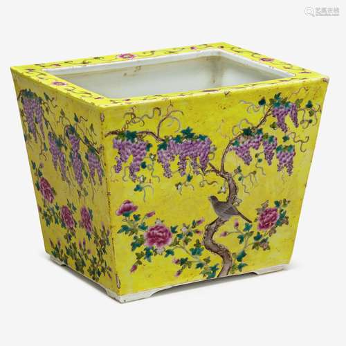 A Chinese Dowager-style yellow ground tapering rectangular porcelain jardiniere, early 20th century