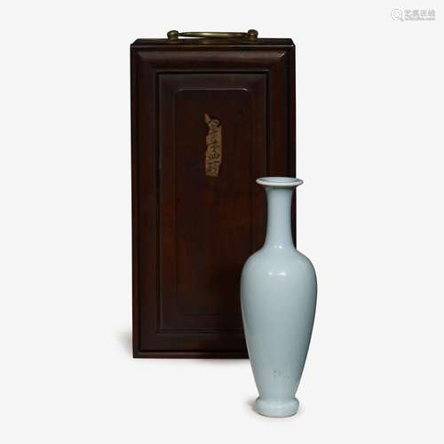 A Chinese clair de lune glazed porcelain slender vase, kangxi six-character mark, late qing dynasty