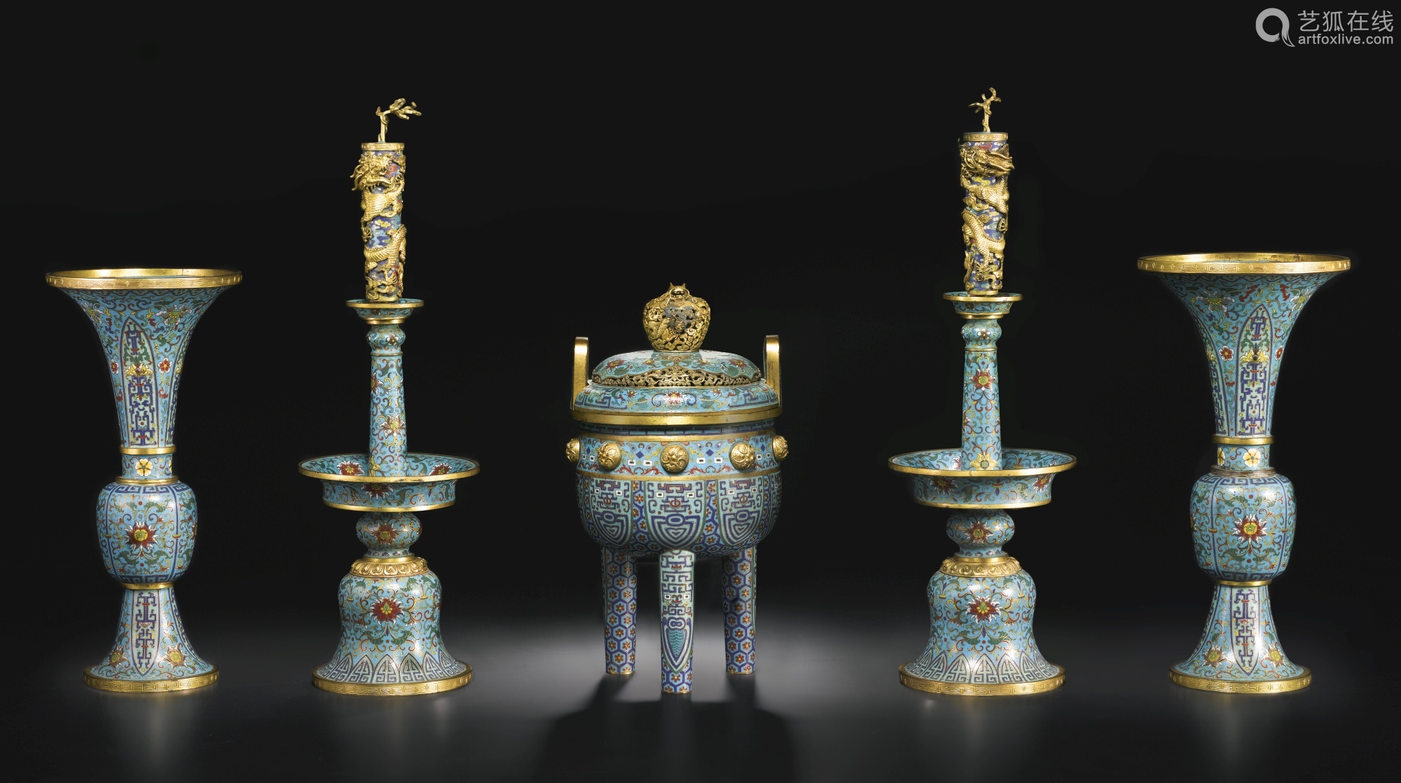 清乾隆 铜胎掐丝珐琅缠枝莲纹五供