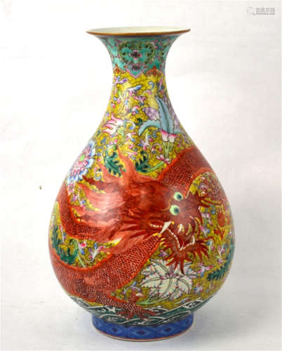 Chinese Porcelain Famille Rose Vase