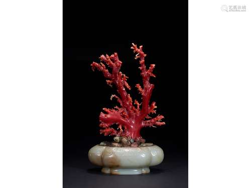 A WHITE JADE PLANTER WITH AKA RED CORAL