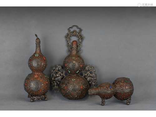 A SET OF THREE SILVER GEMS-INLAID DOUBLE GOURD