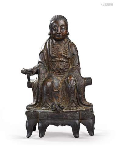 STATUETTE DE ZHENWU EN BRONZE LAQUÉ OR CHINE, DYNASTIE MING, XVIème / XVIIème SIÈCLE