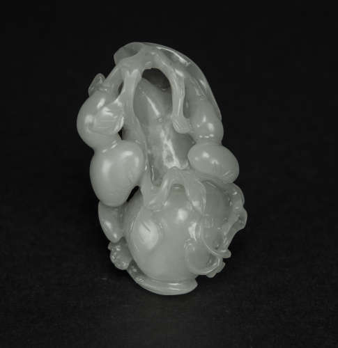 Qing-A Fine Chinese White Jade Carved Double-Gourd Pendant