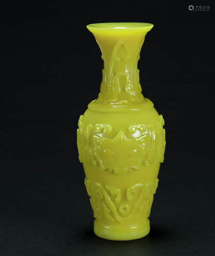 Qing - A Chinese Yellow Peking Glass Carved Beast Mask Vase