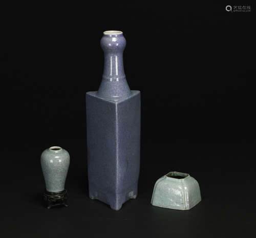 Qing-A Groups Of Three Robin’s Egg Blue Glazed Vases And Brush Washe