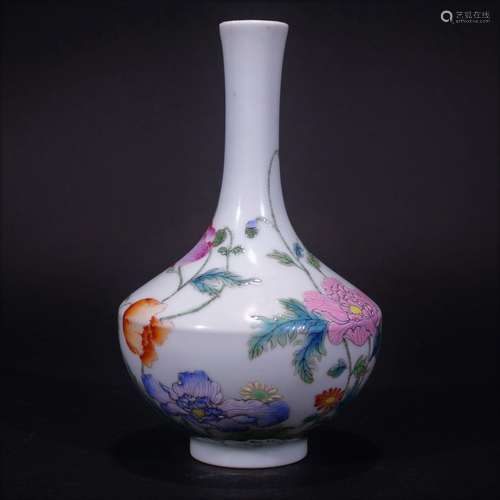 YONGZHENG MARK, A ENAMEL FLOWER VASE