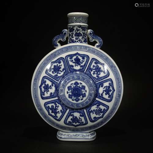 QIANLONG MARK, A BLUE AND WHITE MOONFLASK