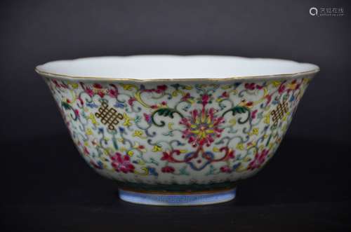 QIANLONG MARK, A FAMILLE ROSE BOWL