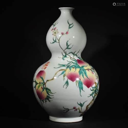 YONGZHENG MARK, A FAMILLE ROSE GOURD VASE