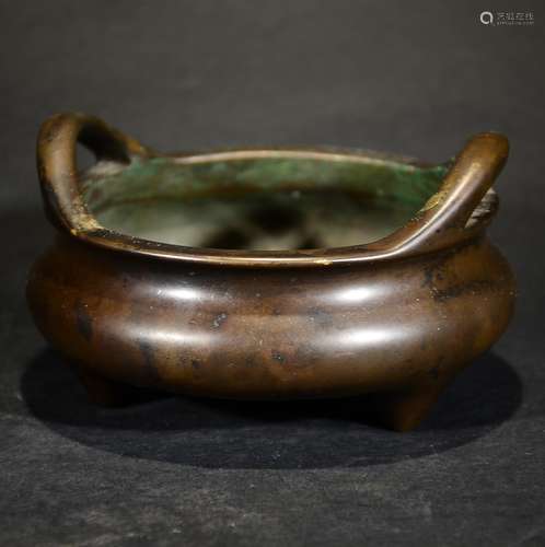 QING OR LATER, A BRONZE TRIPOD CENSER WITH MARK