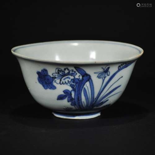 QING D., A BLUE AND WHITE FLOWER BOWL