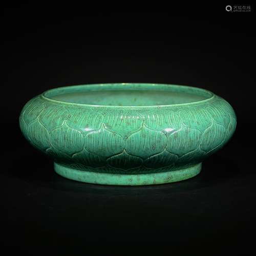 QIANLONG MARK, A LUJUN GLAZED LOTUS CARVING WASHER