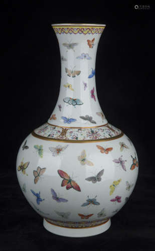 Chinese Famille Rose Hundred Butterflies Porcelain Vase, Guangxu Mark.