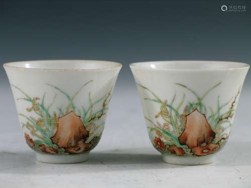 Pair of Famille Rose Porcelain Wine Cups