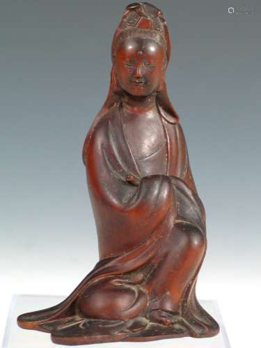 Chinese Carved Boxwood of a Guanyin, Qing Dynasty.