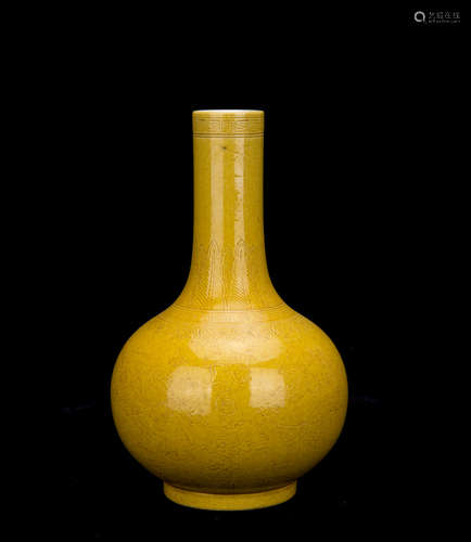 Chinese Yellow Glazed Vase