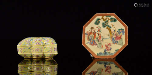 Two Chinese Porcelain Articles - Dish and Box