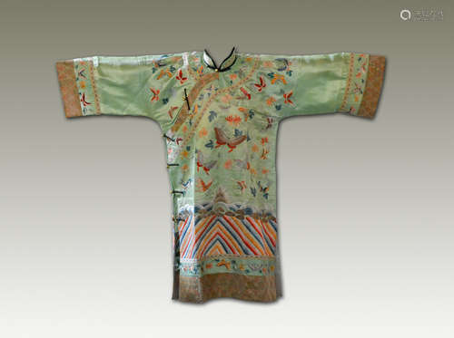 Chinese Green Lady Embroidery Robe