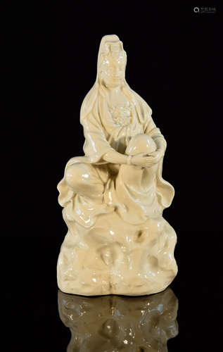 Chinese White Porcelain Seated Kuanyin