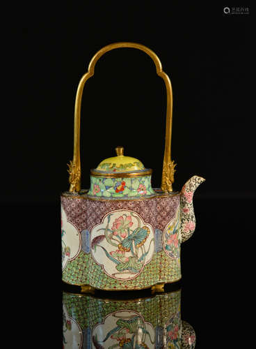 Chinese Peking Enamel Teapot with Gilt Bronze Dragon Handle