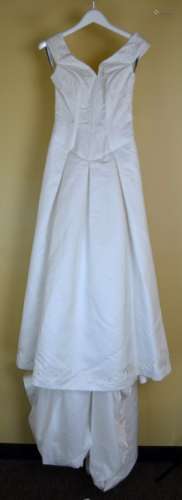 St. Pucchi Wedding Gown