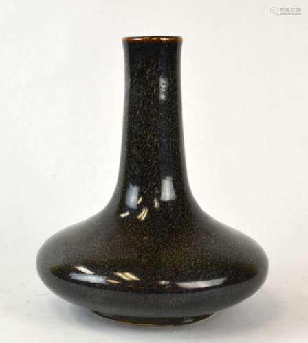 Chinese Porcelain Vase in Curdled Glaze