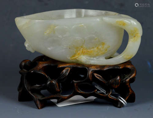 Ming-Qing Dynasty Chinese Carved Jade Brush Washer