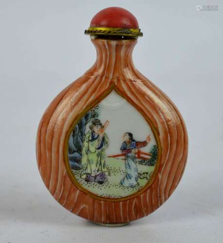 19th C Chinese Porcelain Wood-Grained Snuff