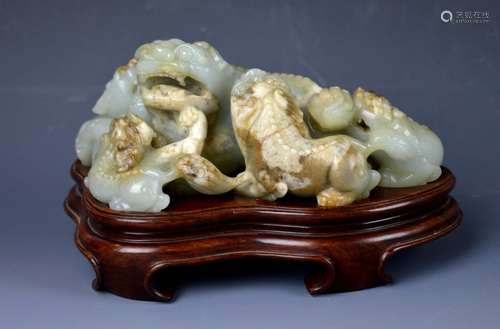 Qing Dynasty Well Carved Jade 5- Puppy Group