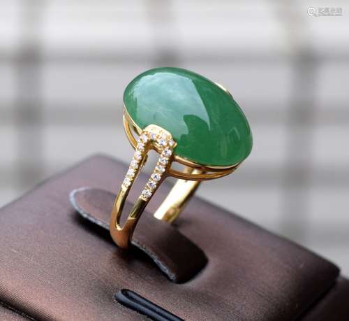 Lady's Jadeite Jade & Diamond Ring