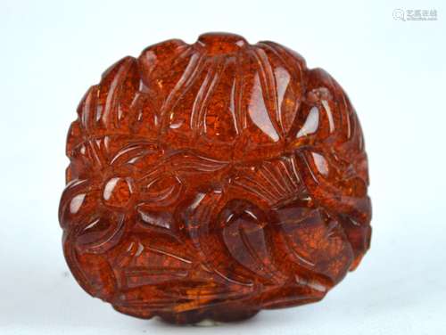 Sotheby's-28.5 Grams Antique Chinese Carved Amber