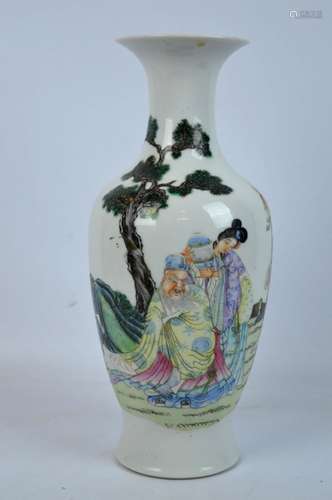 Chinese Republic Well Enameled Porcelain Vase