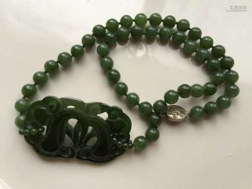 Antique Chinese Green Nephrite Jade Necklace
