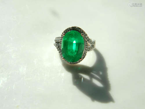 Huge Natural Emerald 10K Gold Diamond Ring
