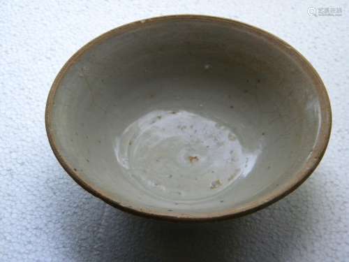 Antique Chinese Song Dynasty Celadon Dish