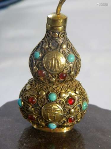 ANTIQUE CHINESE SILVER FILIGREE GOURD SNUFF BOTTLE